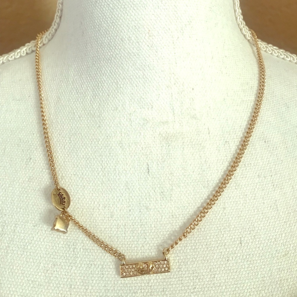 ❗️ 3/$12 ❗️ Juicy couture pendant necklace